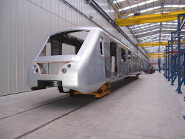Trem da leste+ oeste reformando