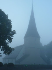 Viby kyrka i september