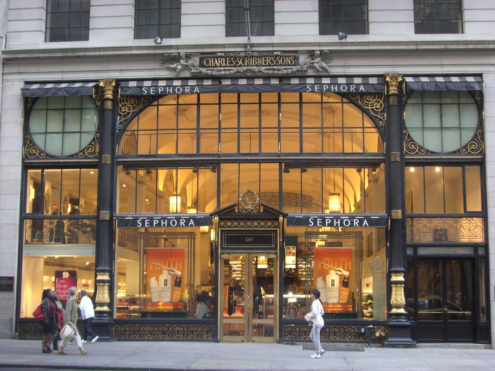 Louis Vuitton New York 5th Avenue New York Ny étatsunis IUCN Water