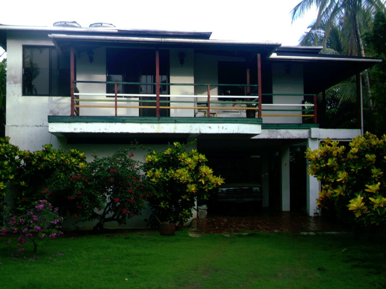 FOR SALE SAN ANDRES ISLA CASA EN EL COVE