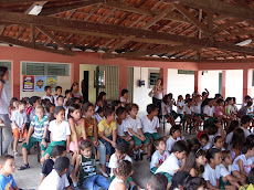 A ESCOLA MUNICIPAL ANTONIO FERNANDES BUSCA INTEGRAR ESCOLA/COMUNIDADE ATRAVÉS DE SEUS PROJETOS.