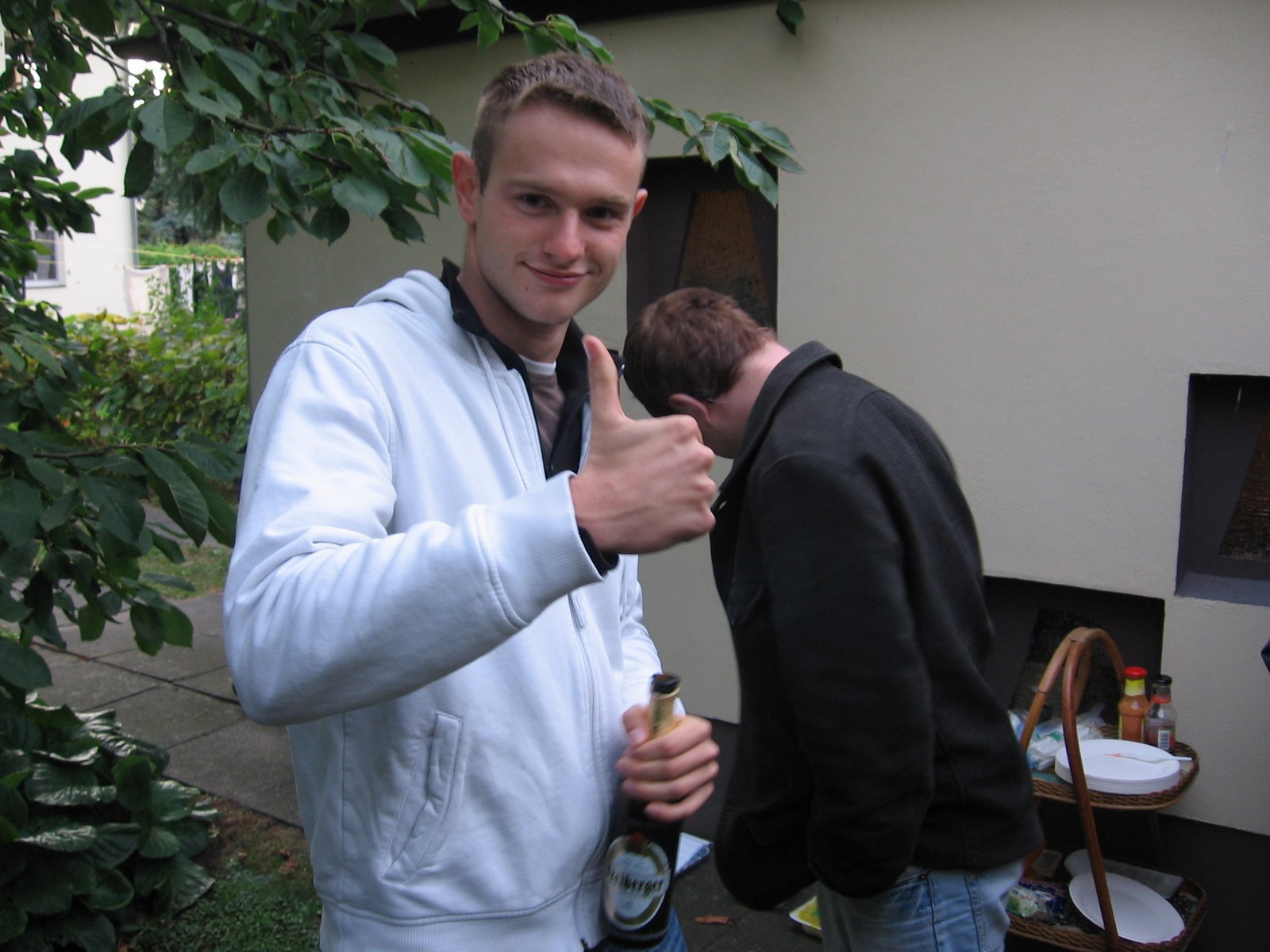 [IMG_0004.JPG]