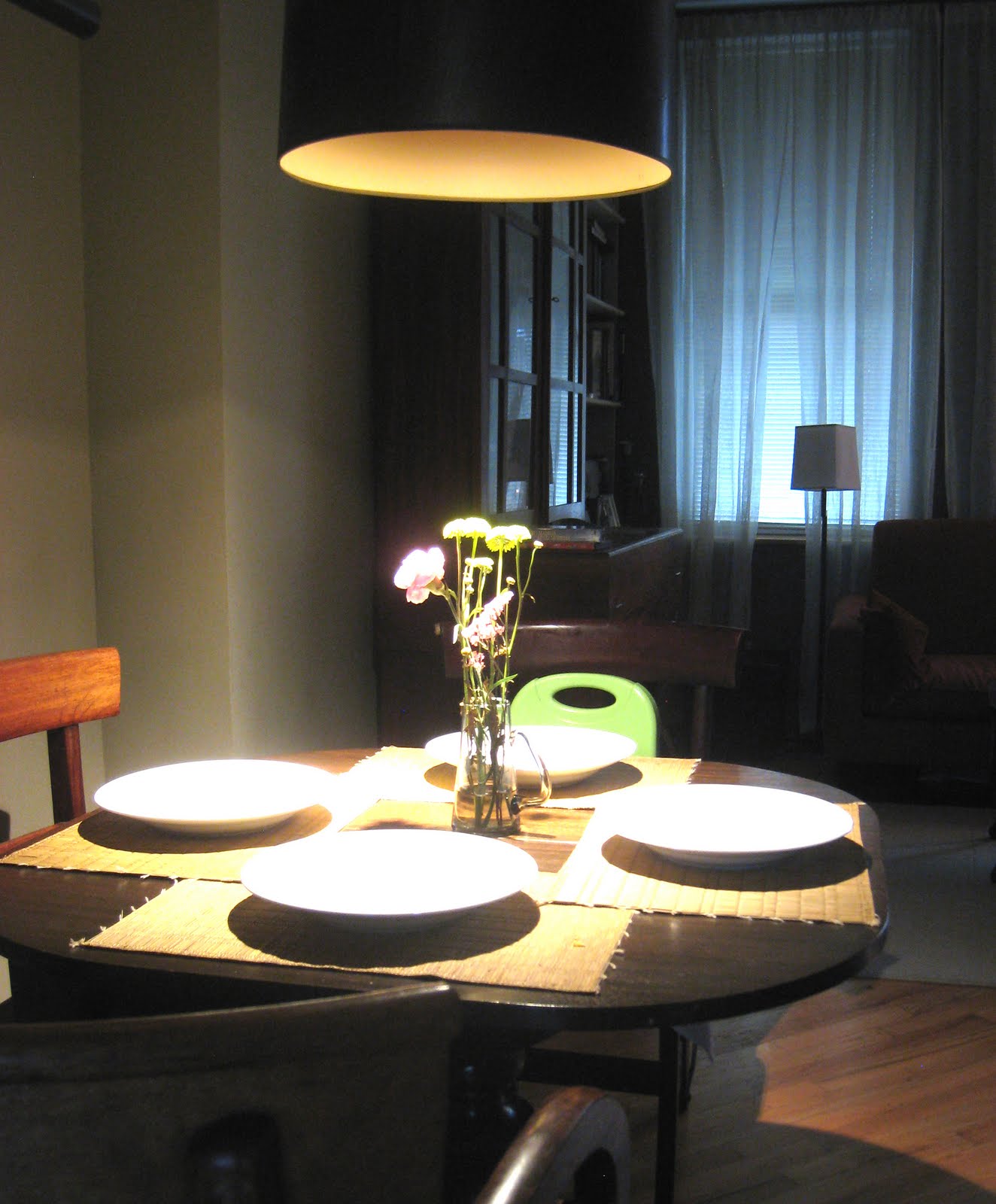 Mowery Marsh Architects LLC: Dining Table Pendant Mowery Marsh Architects LLC: Dining Table Pendant