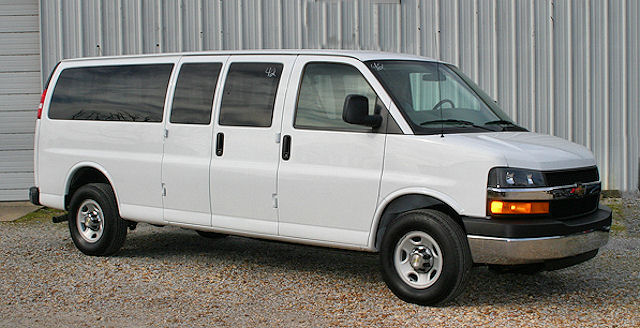 One way rental vans Get a cargo van rental from Penske today. Our cargo vans are ideal for light duty jobs with most vans including both side and rear doors. One-Way Trucks. Light and medium duty trucks offered for one-way rental; Whether you need a cargo van for short hauls, long-distance deliveries or for increased seasonal demand, there is a panel van.
