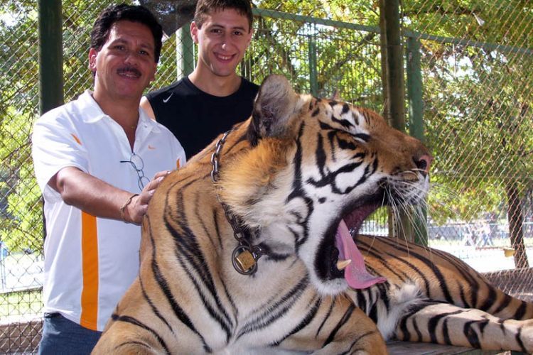 [Lujan_Zoo_10.jpg]