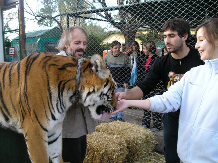 [Lujan_Zoo_08.jpg]