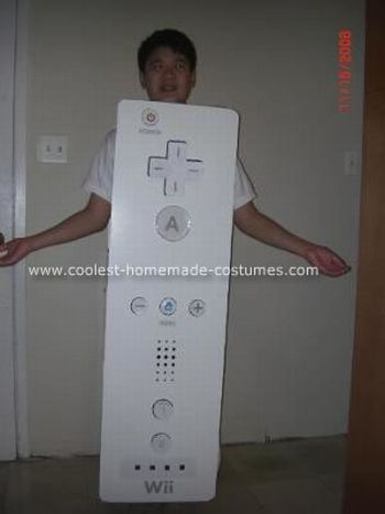 [video_game_console_cosplays_19.jpg]