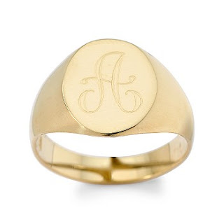 jewelry: Men's 14kt Yellow Gold Oval Signet Ring With Monogram