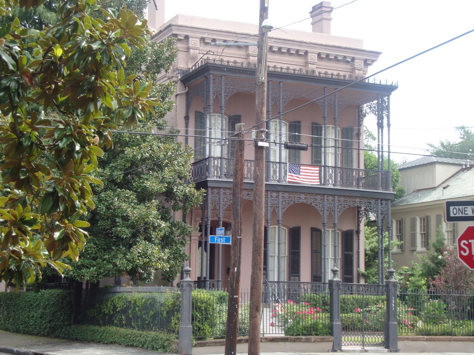 Private Summers' Journal More Great Photos of Antebellum Homes in the Big Easy
