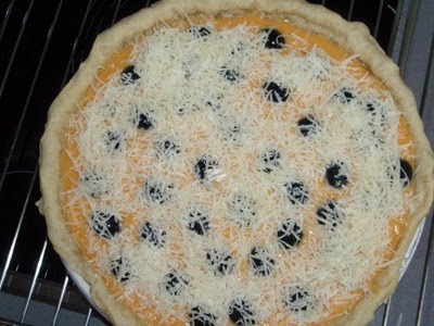 La tarta lista para ser horneada elaboración de tarta salada de calabaza