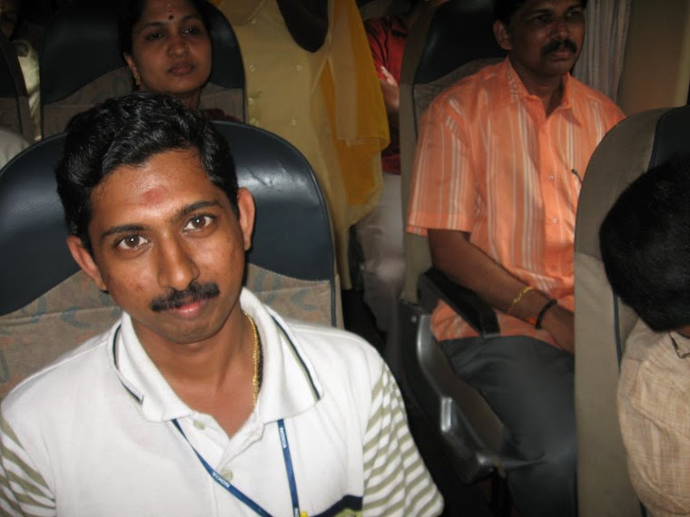 Inside of the bus - Rajesh Chandran, Geeta and Sudhir Neerattupuram