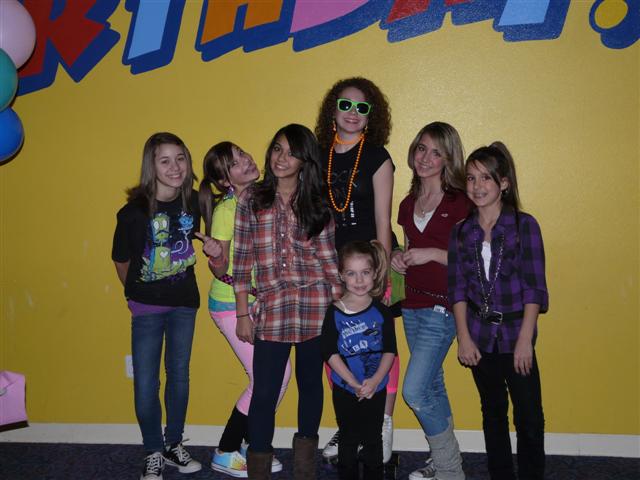 [Max's+Bday+038+(Small).jpg]