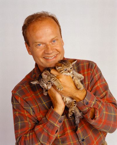 [famous_people_and_their_cats_51.jpg]