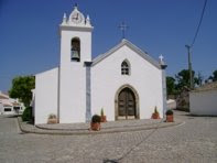 Igreja de Alferce. Clique em cima da imagem!