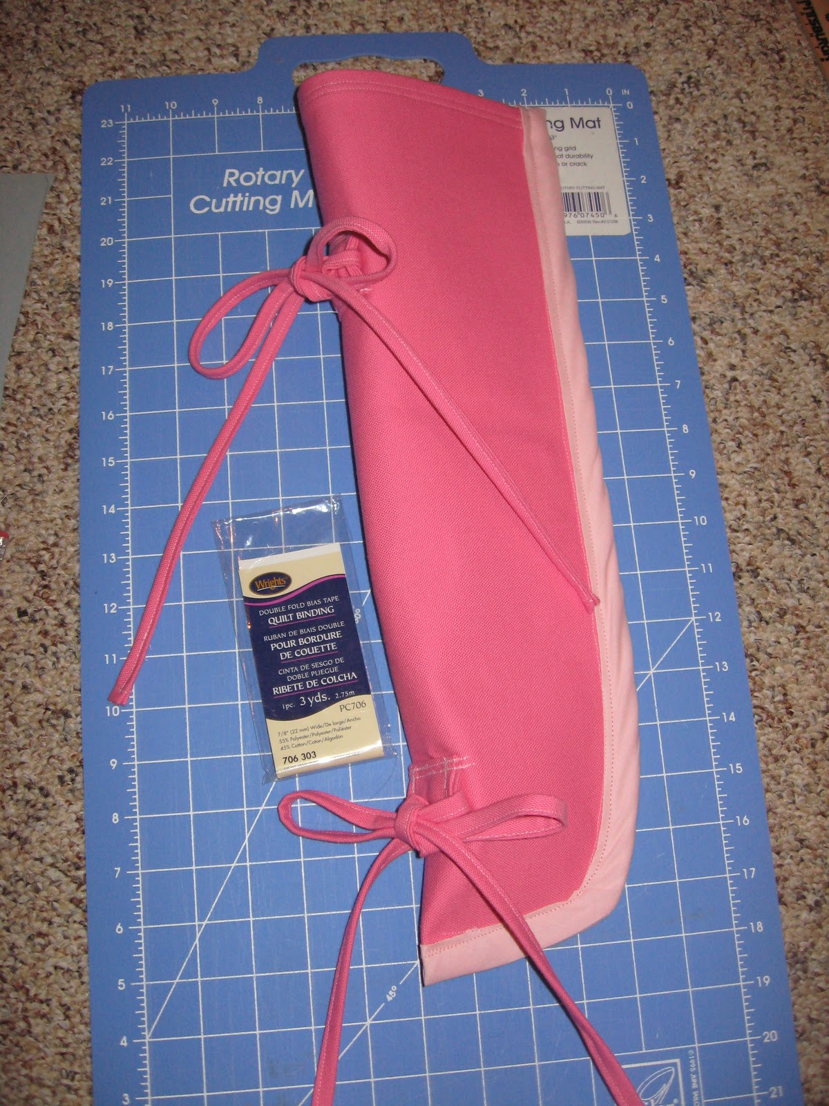 Sewing with Strings Make A Bass Bow Quiver