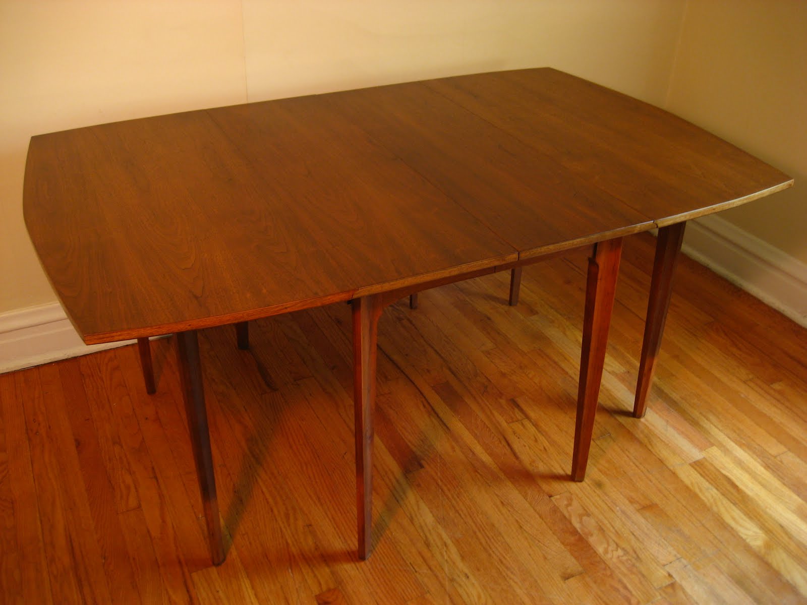 Flatout Design Mid Century Modern Dining Table Mid Century Modern Dining Table
