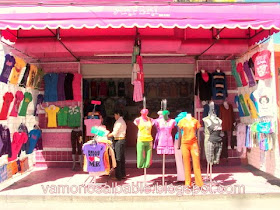 El Bable: Uriangato, Guanajuato; la tienda de ropa más grande de México