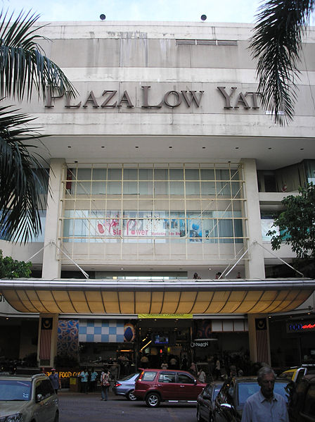 The Madness Sale di Plaza Low Yat, Jalan Imbi Bukit Bintang