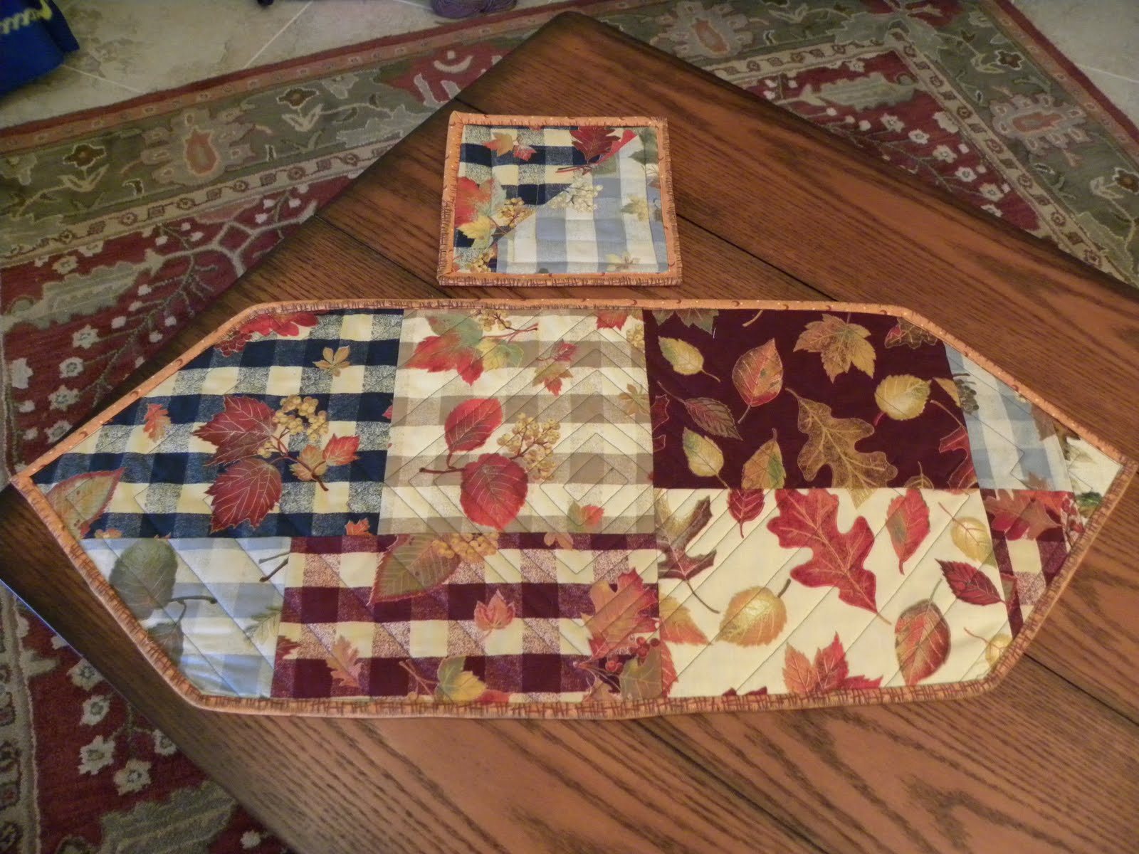 WAY MOORE FUN QUILTING Autumn Table Runner