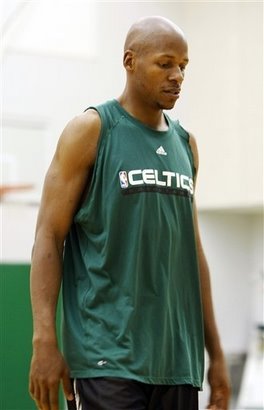 [capt.f90b3a7a06a54f1aad844d09e985e08c.celtics_basketball_magc104.jpg]