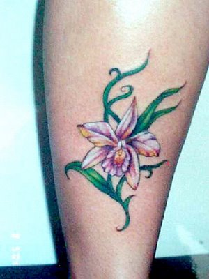 Foto tattoo flores para antebrazo  blackwork