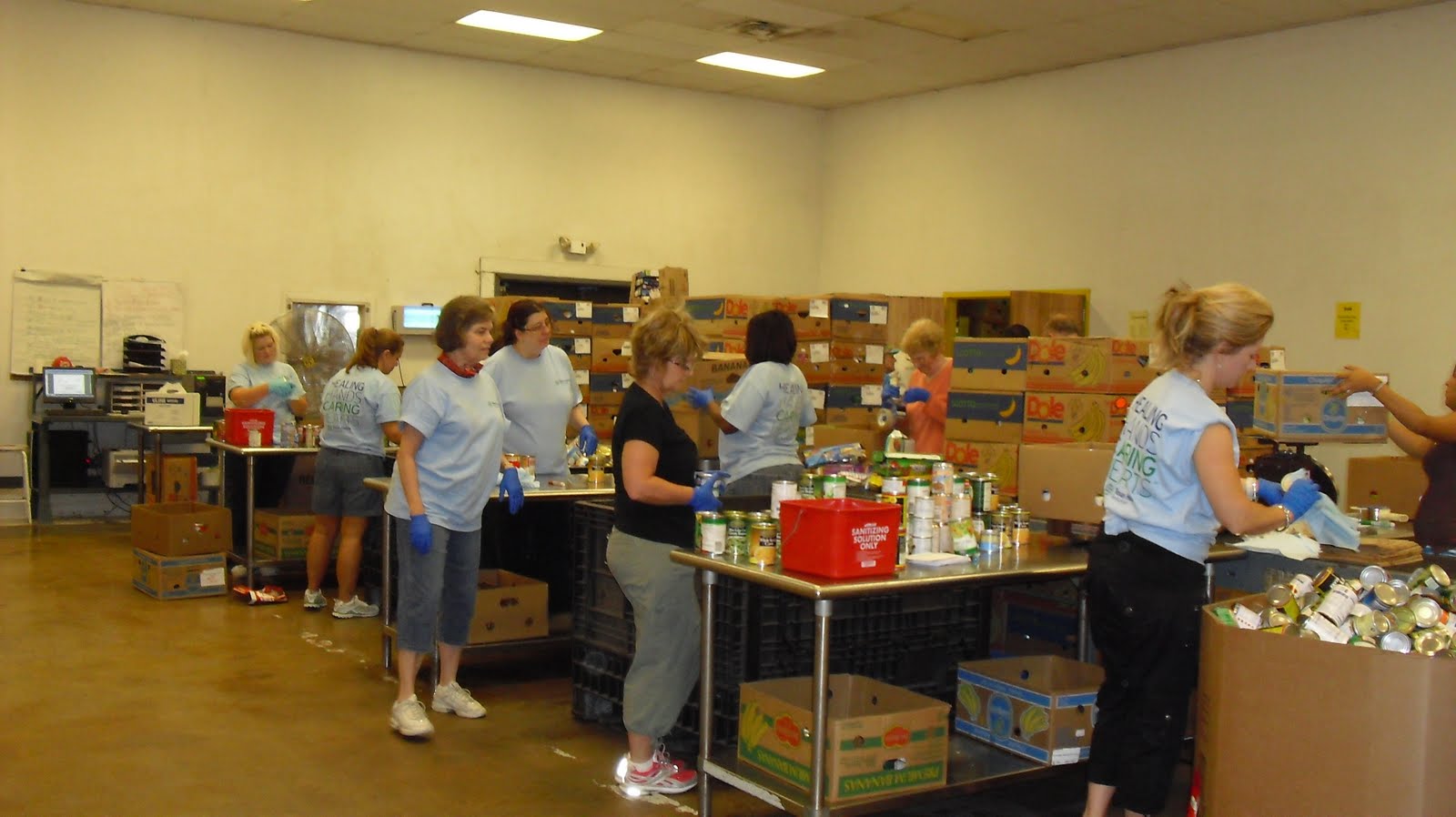 Cozy in Texas Volunteering Tarrant County Food Bank