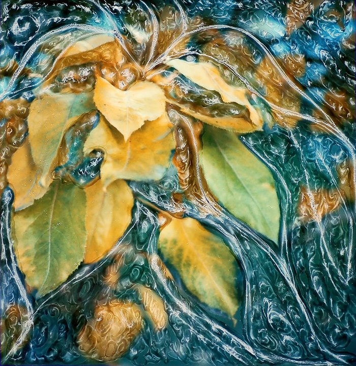 [DSC_4692_gold_leaves.jpg]