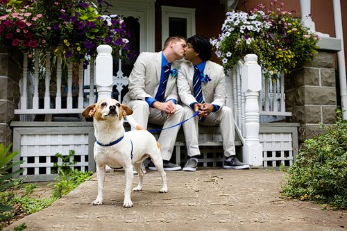 [canada-gay-wedding.jpg]
