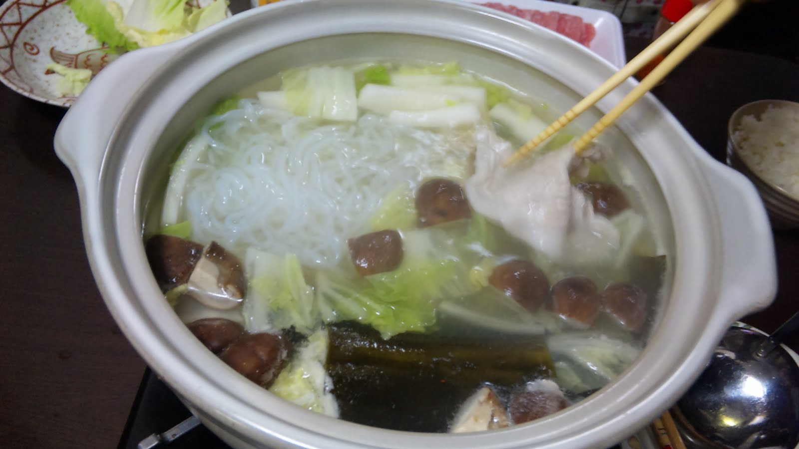 Ann's Kitchen Adventures Shabu Shabu(Japanese Beef Hot Pot)