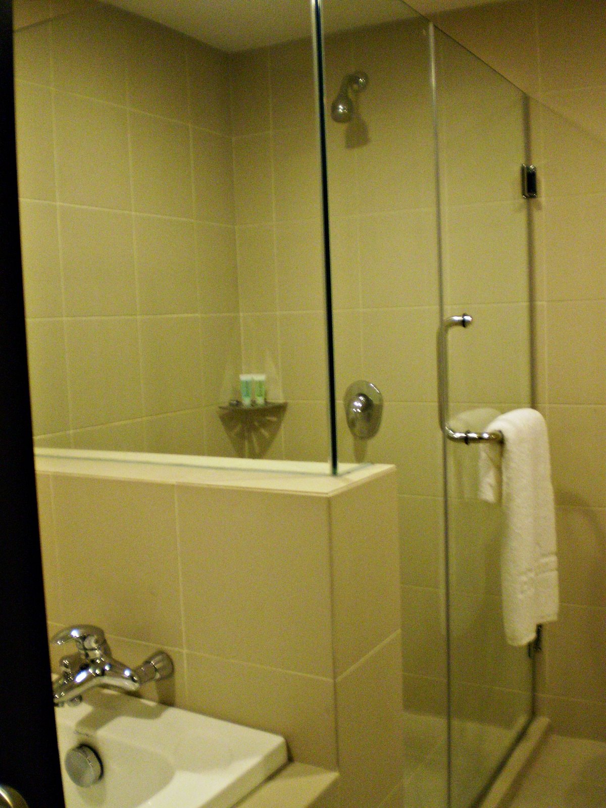 [P2190033.JPG]