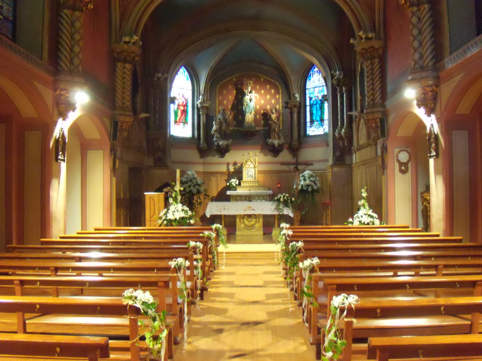 FLORISTERIA ROSA BLANCA Siervas de Maria