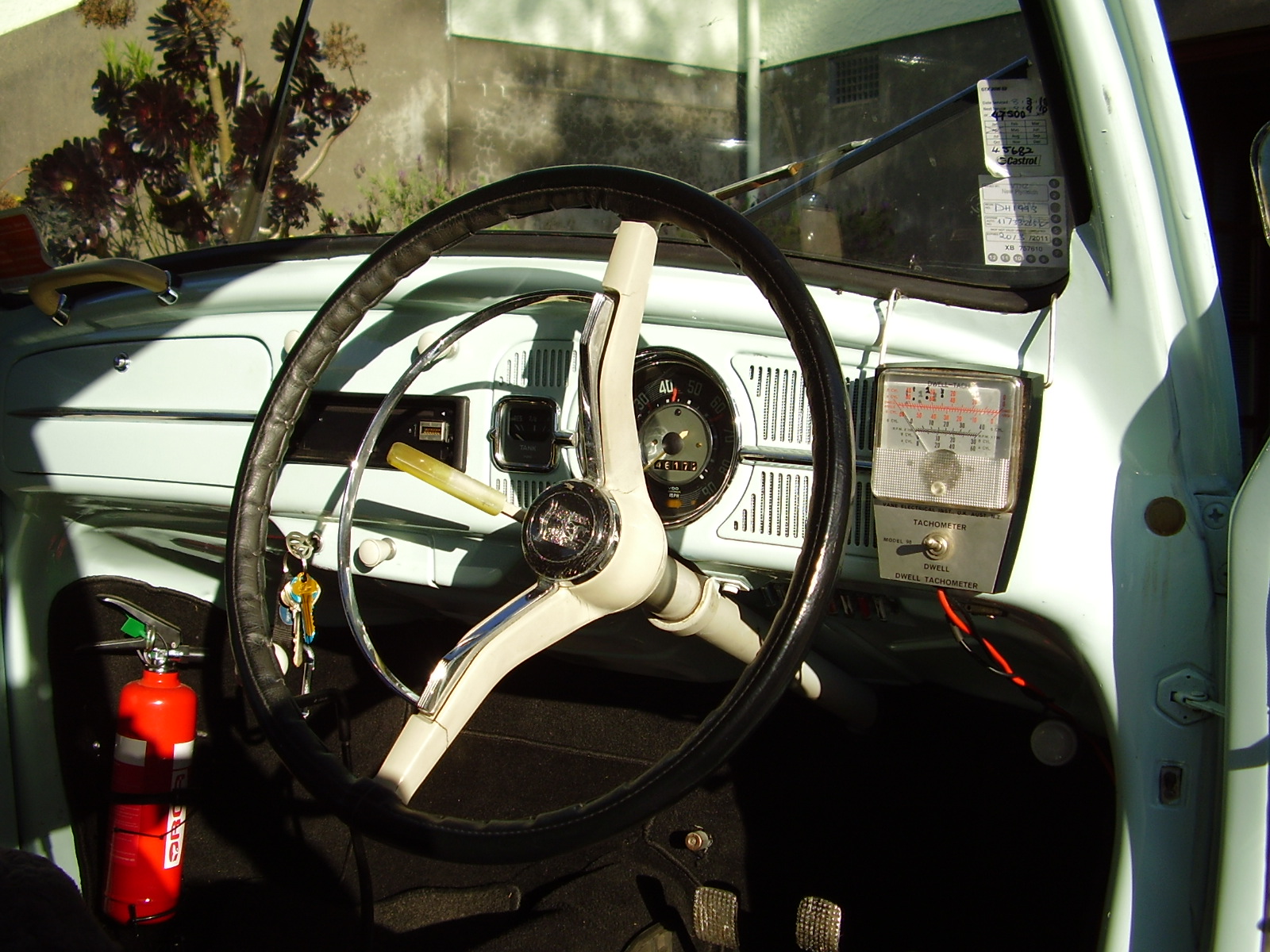 1966 Classic Volkswagen Beetle 1300: Tachometer/Dwell Meter (click here