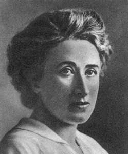 Rosa Luxemburgo - Filósofa - Economista Marxista - Militante Revolucionária - 1871 / 1919