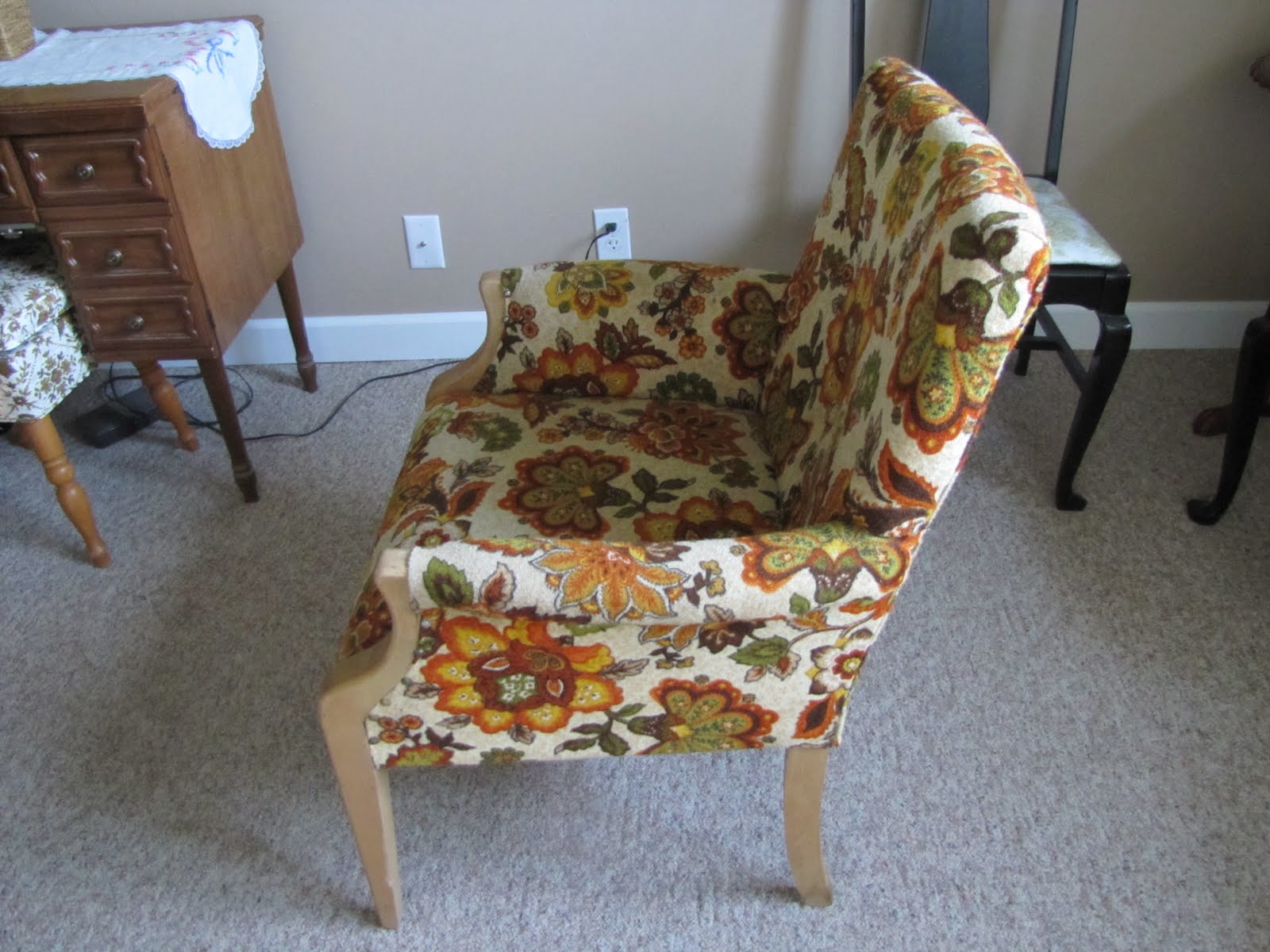 Sustainably Chic Designs "FREE" Chair Makeover