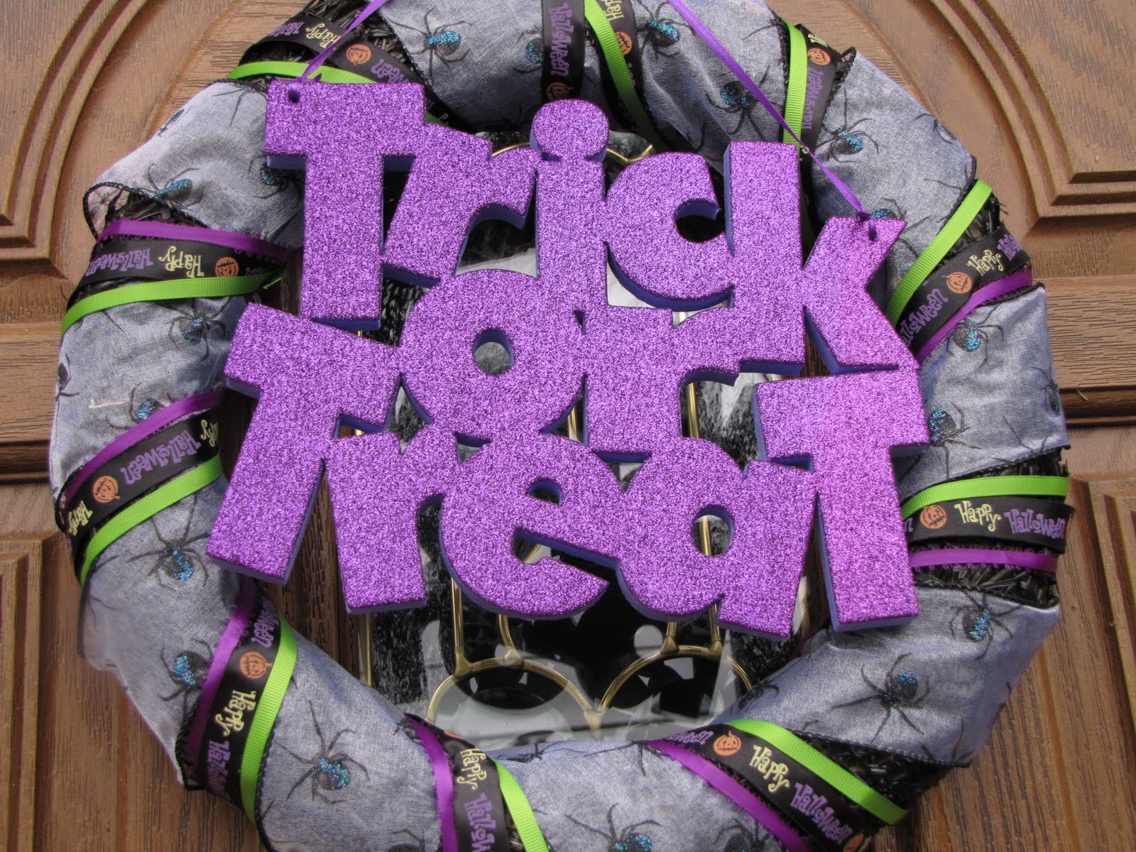 Sustainably Chic Designs Halloween Dollar Tree Spookathon Wreath