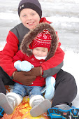Oakley and Peyton snow 2011