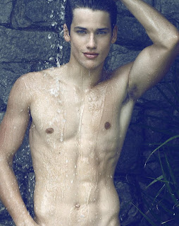 EXCLUSIVE: Arthur Sales naked!!!!