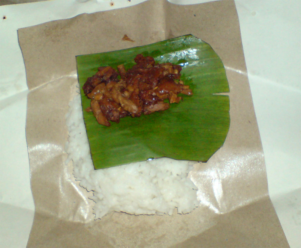  Nasi Kucing  The Most favorite main menu in Angkringan