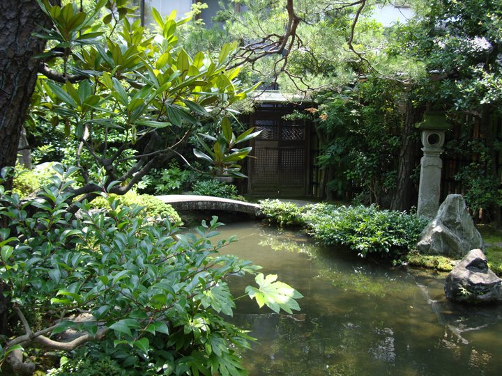 [JAP+009-NAMIKAWA+MUSEUM+V4.jpg]