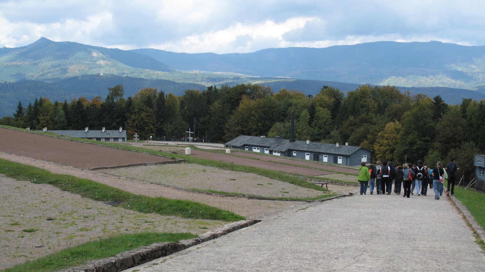 [Concentration+Camp+089.jpg]