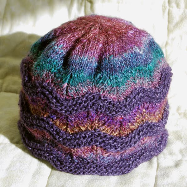 a good yarn: A poll and free store patterns