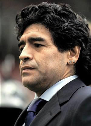 maradona_ya_no_es_el_tecinico_de_la_seleccion_argentina.jpg