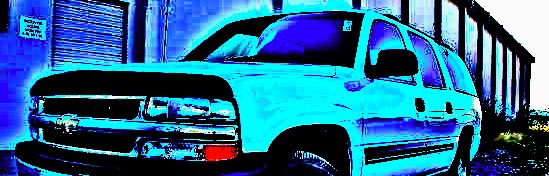 [2001-Chevrolet-Suburban-1500-LS-white-B-640.jpeg]