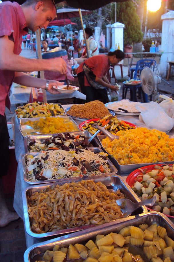 [Laos+vegetarian+buffet.jpg]