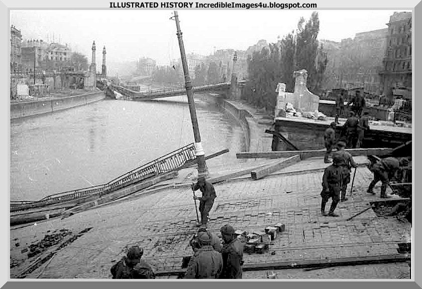 illustrated history relive the