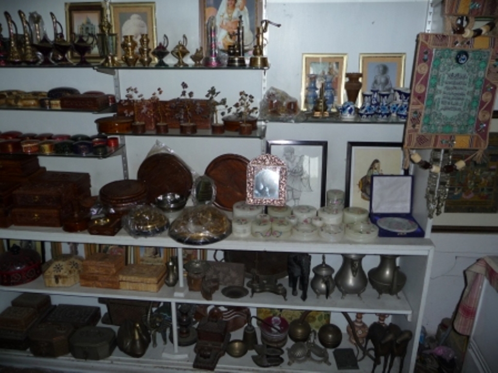 Pakistan Lahore Museum Shop