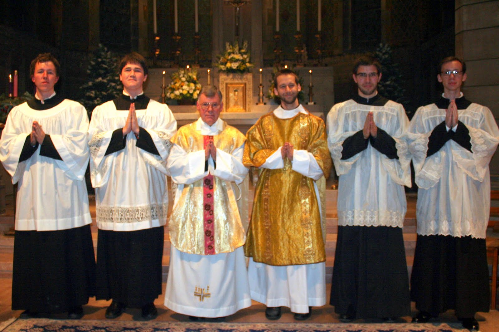 RORATE CÆLI: Archbishop KochSacrosanctum Concilium meant Mass ad orientem  and in Latin