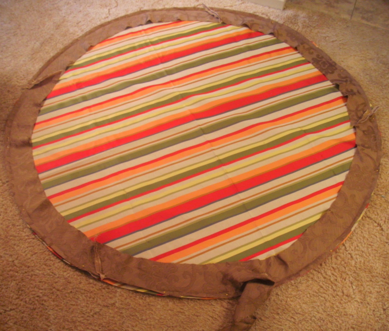 Sew Homegrown DIY Round Tablecloth!