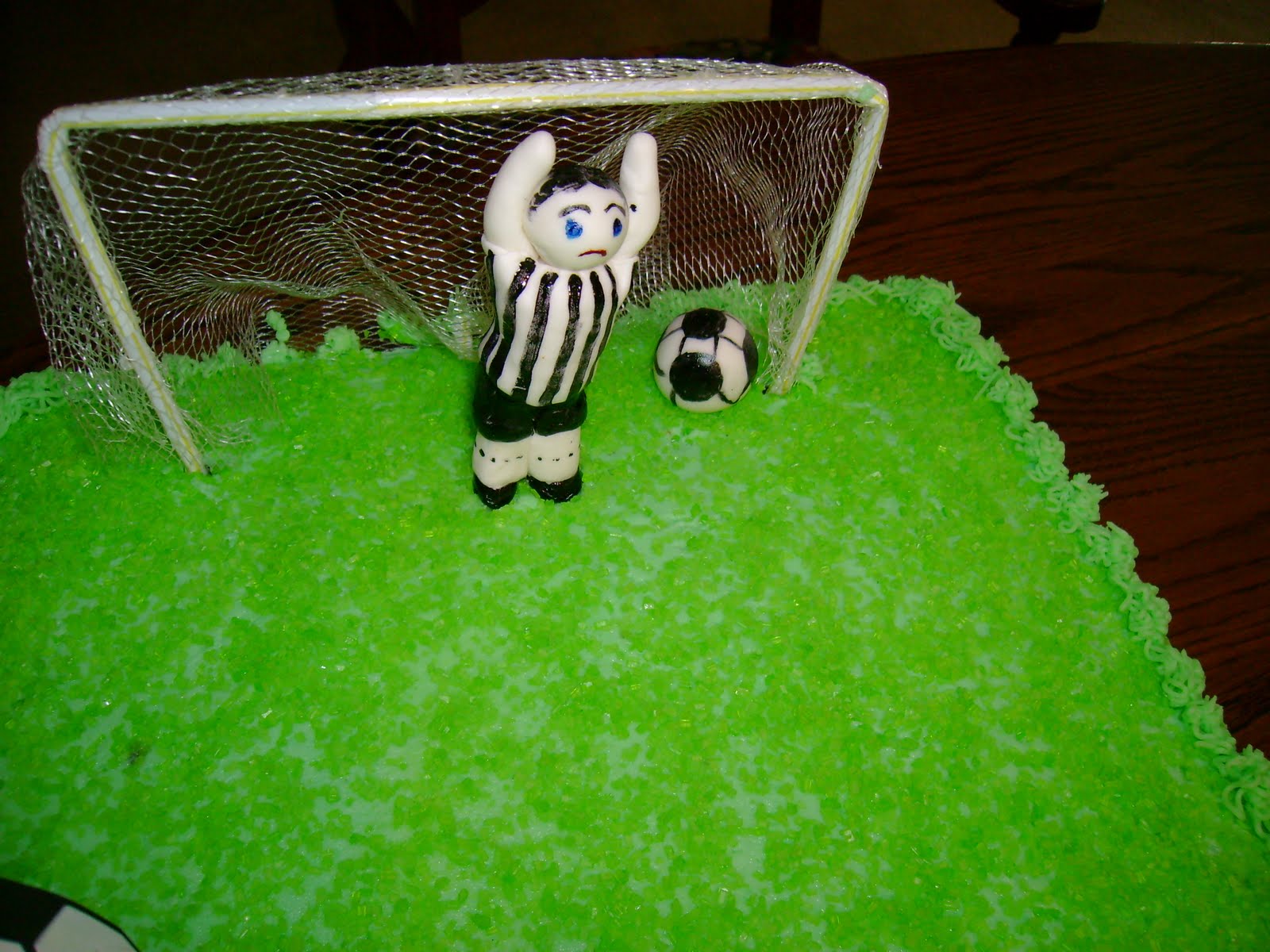 Mama Ruth's Cakes: Soccer, gol, gol