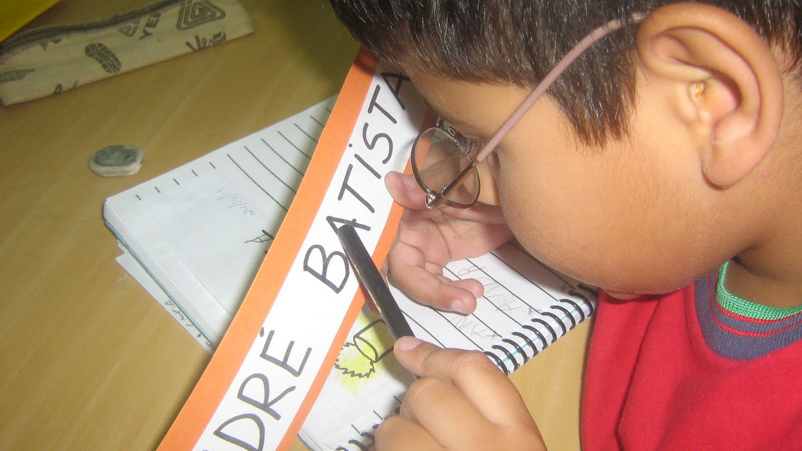 DEFICIÊNCIA VISUAL e EDUCAÇÃO ATENDIMENTO PEDAGÓGICO AO ALUNO COM BAIXA VISÃO DEFICIÊNCIA VISUAL e EDUCAÇÃO ATENDIMENTO PEDAGÓGICO AO ALUNO COM BAIXA VISÃO